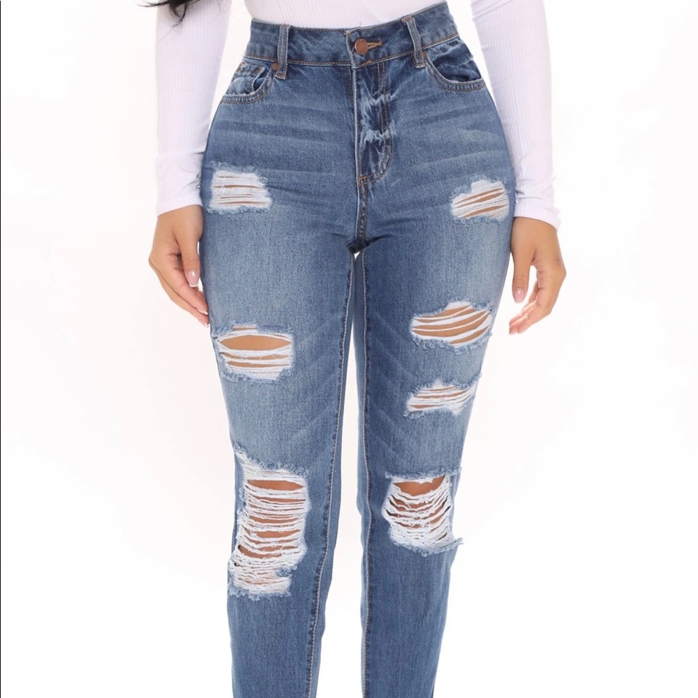 Ripped Mom Jeans